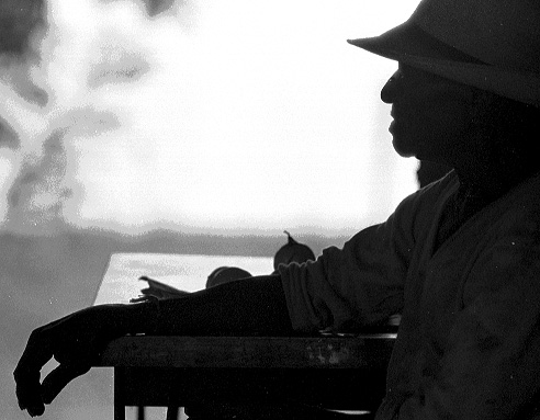 go to the next photo