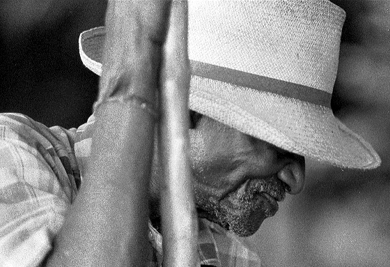 go to the next photo